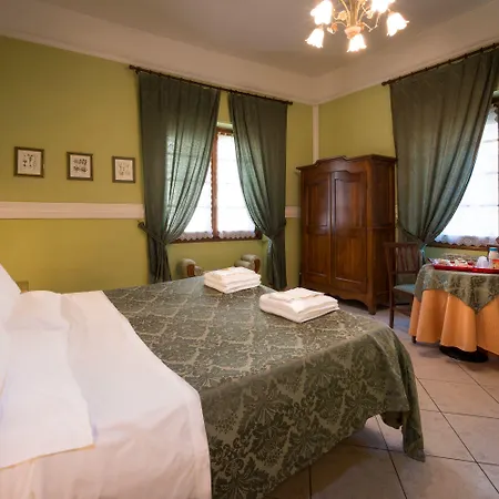 オールド フローレンス ベッド・アンド・ブレックファスト 4*