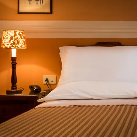 ベッド・アンド・ブレックファスト オールド フローレンス 4*