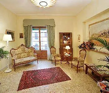 Bed and breakfast Old 4*