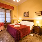 Old Bed & Breakfast 4*