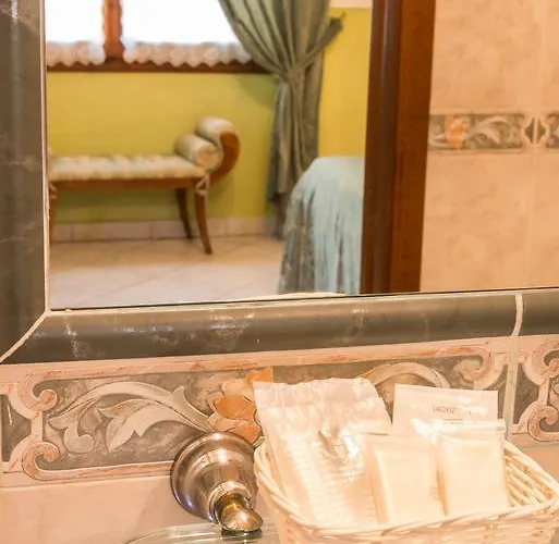 Old Oda ve Kahvaltı 4*